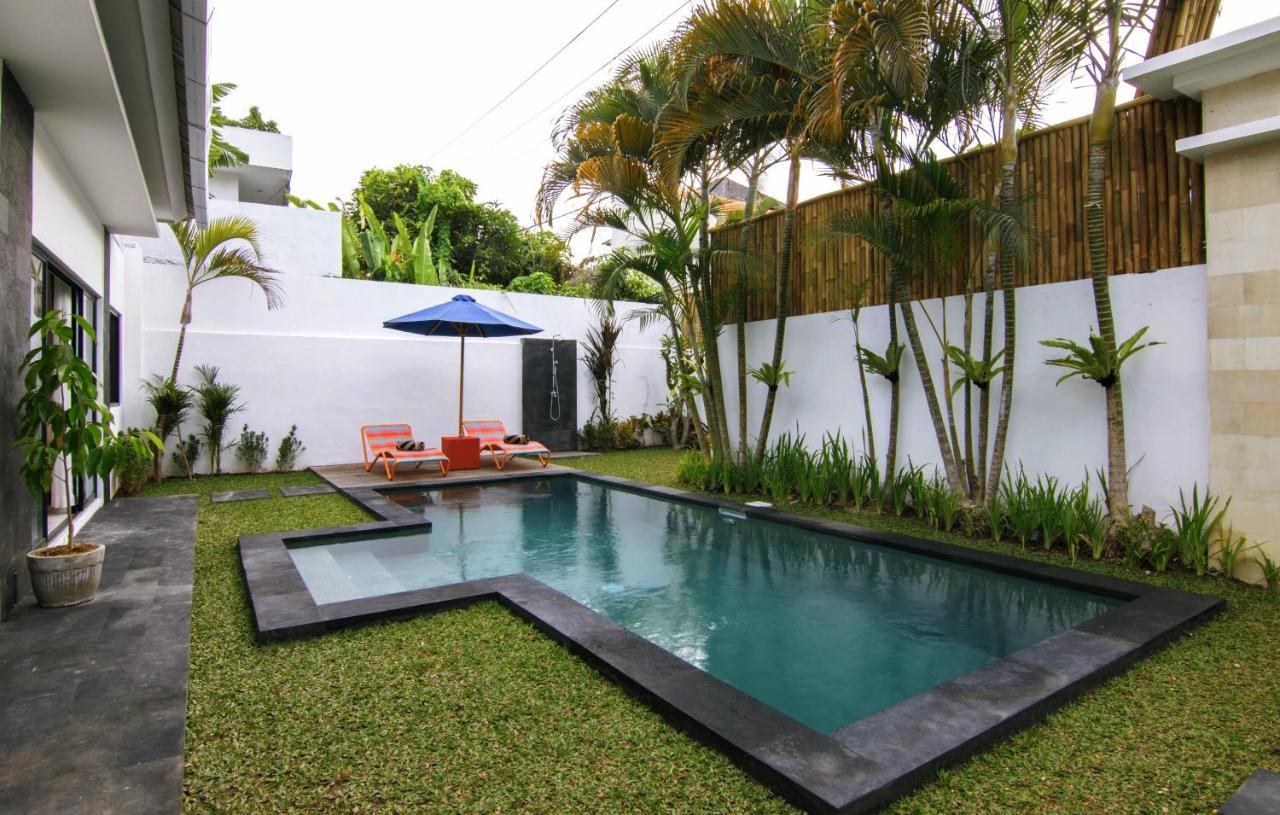 Villa Nikole Seminyak Esterno foto