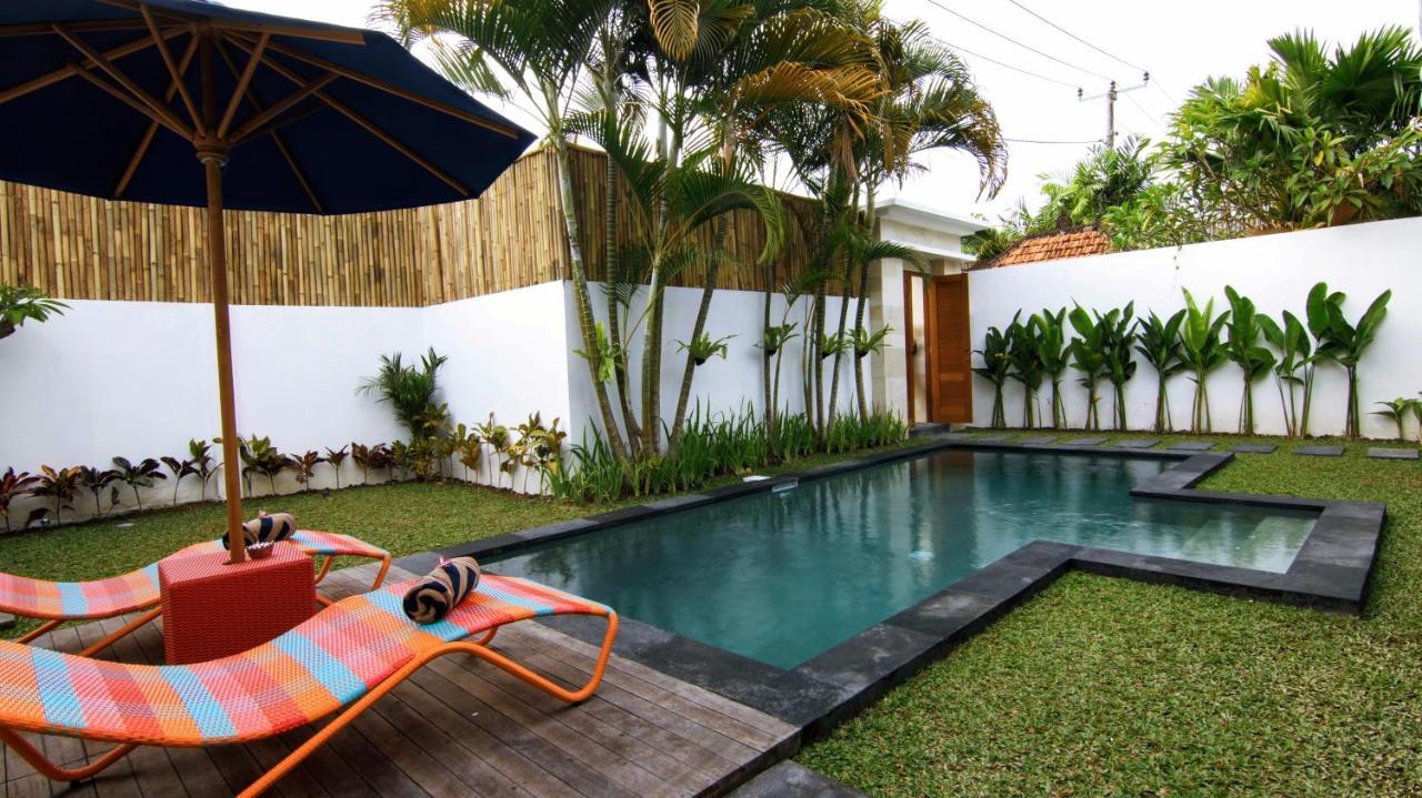 Villa Nikole Seminyak Esterno foto