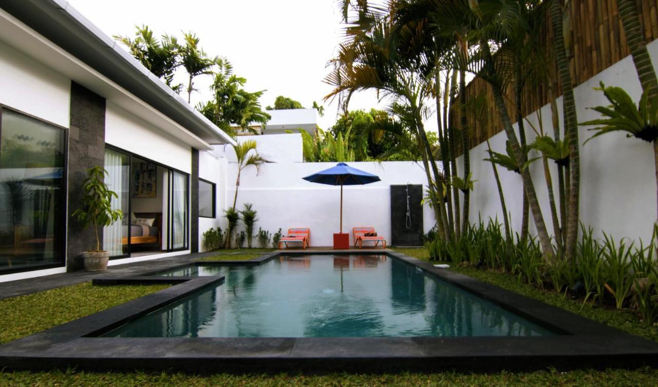 Villa Nikole Seminyak Esterno foto